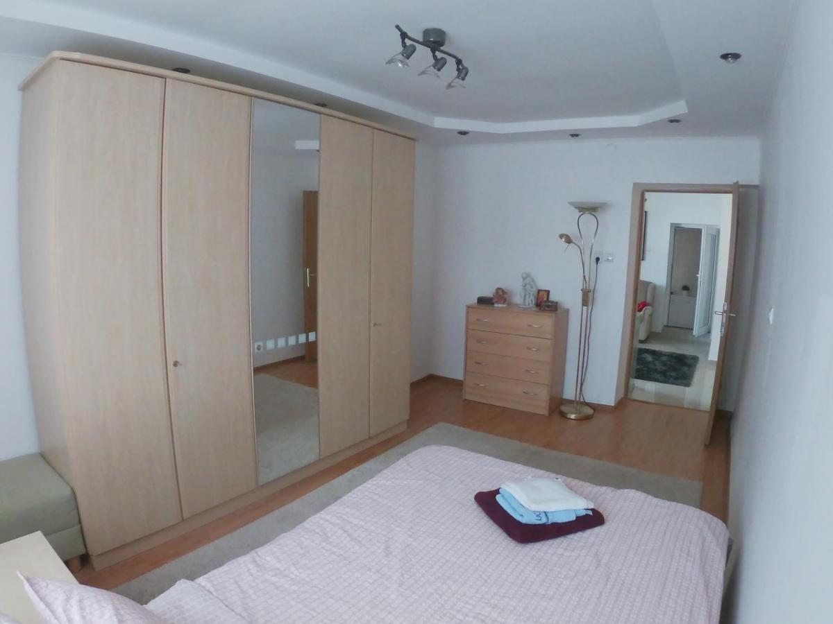 לינה וארוחת בוקר Sînnicolau Mare Casa Sannicolau מראה חיצוני תמונה