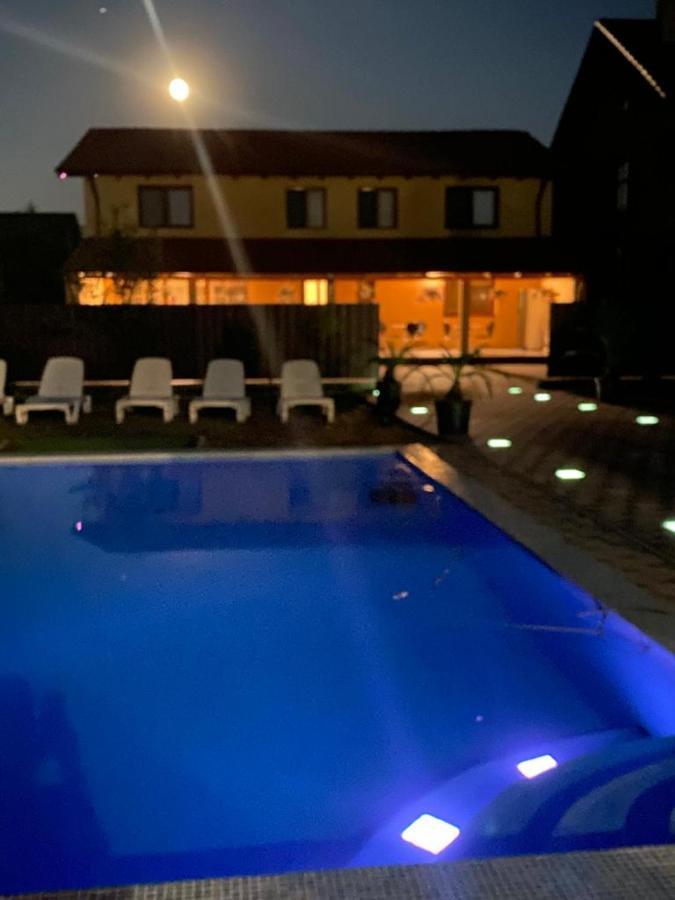 לינה וארוחת בוקר Sînnicolau Mare Casa Sannicolau מראה חיצוני תמונה