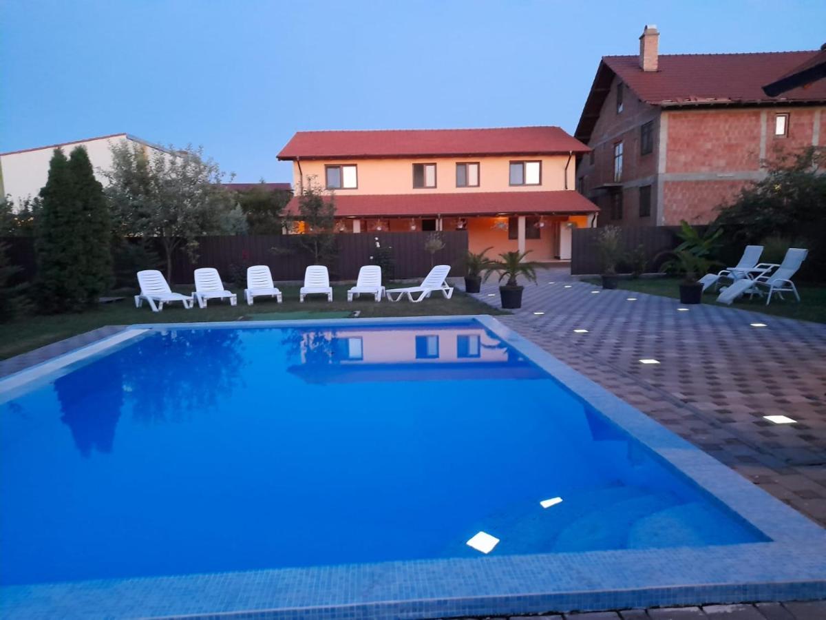 לינה וארוחת בוקר Sînnicolau Mare Casa Sannicolau מראה חיצוני תמונה